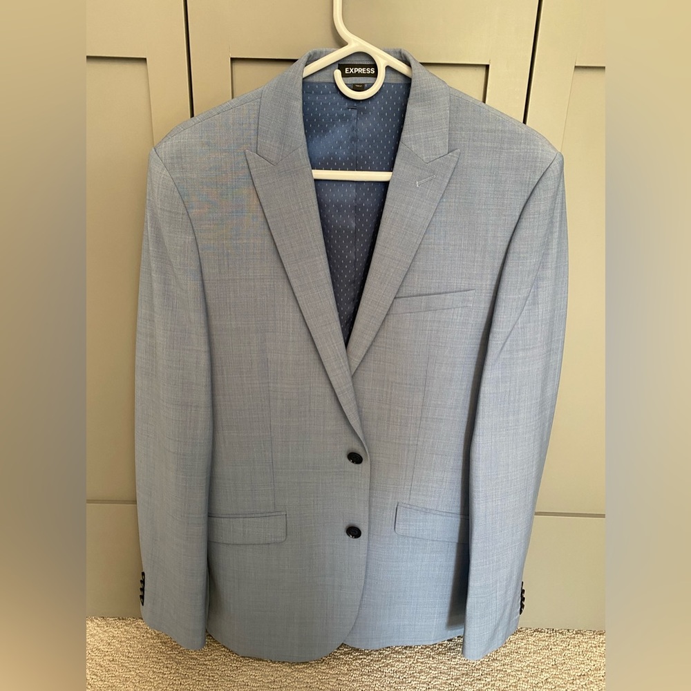 Light blue men’s extra slim suit